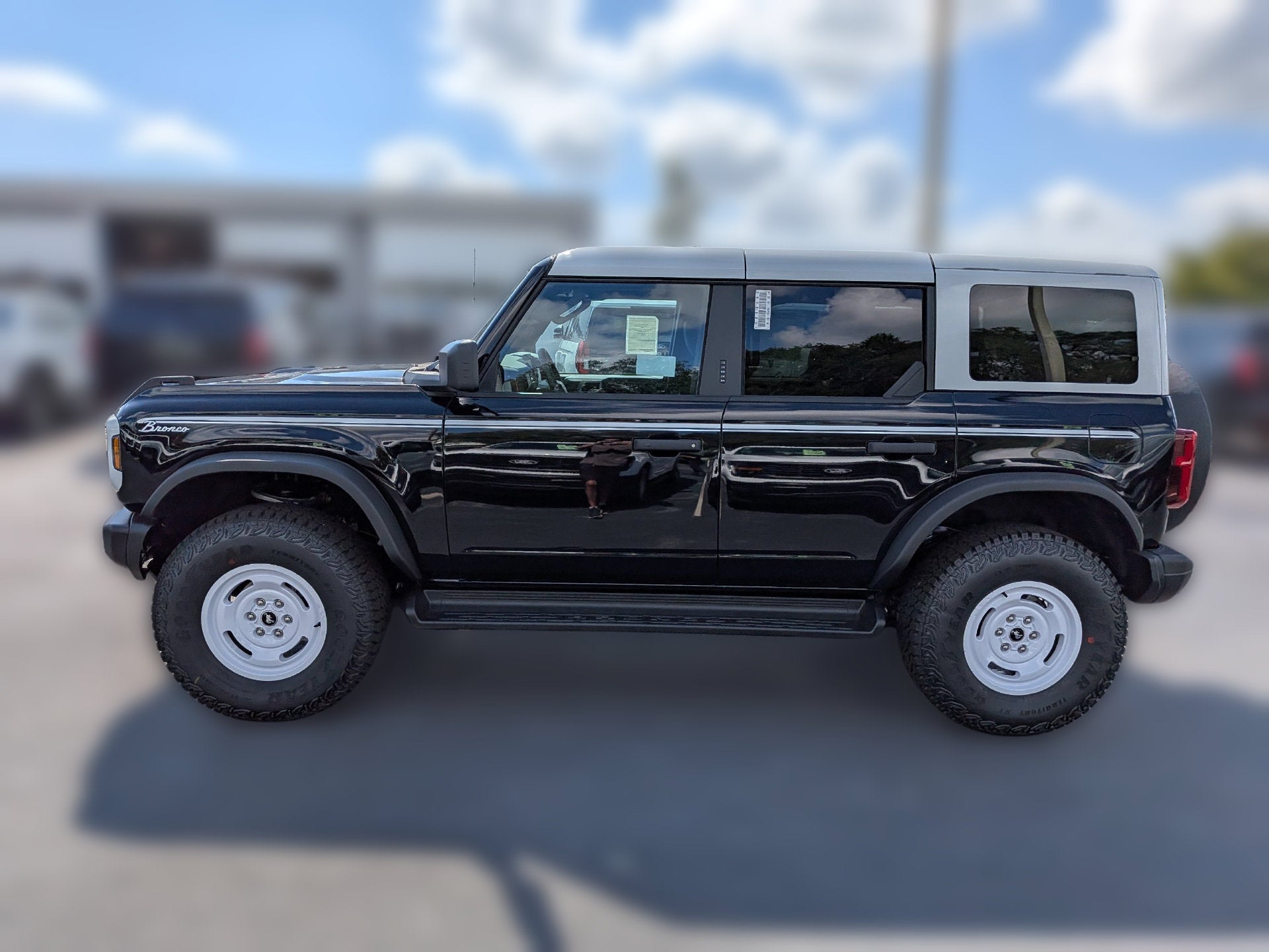 2026 Ford Bronco Heritage Edition