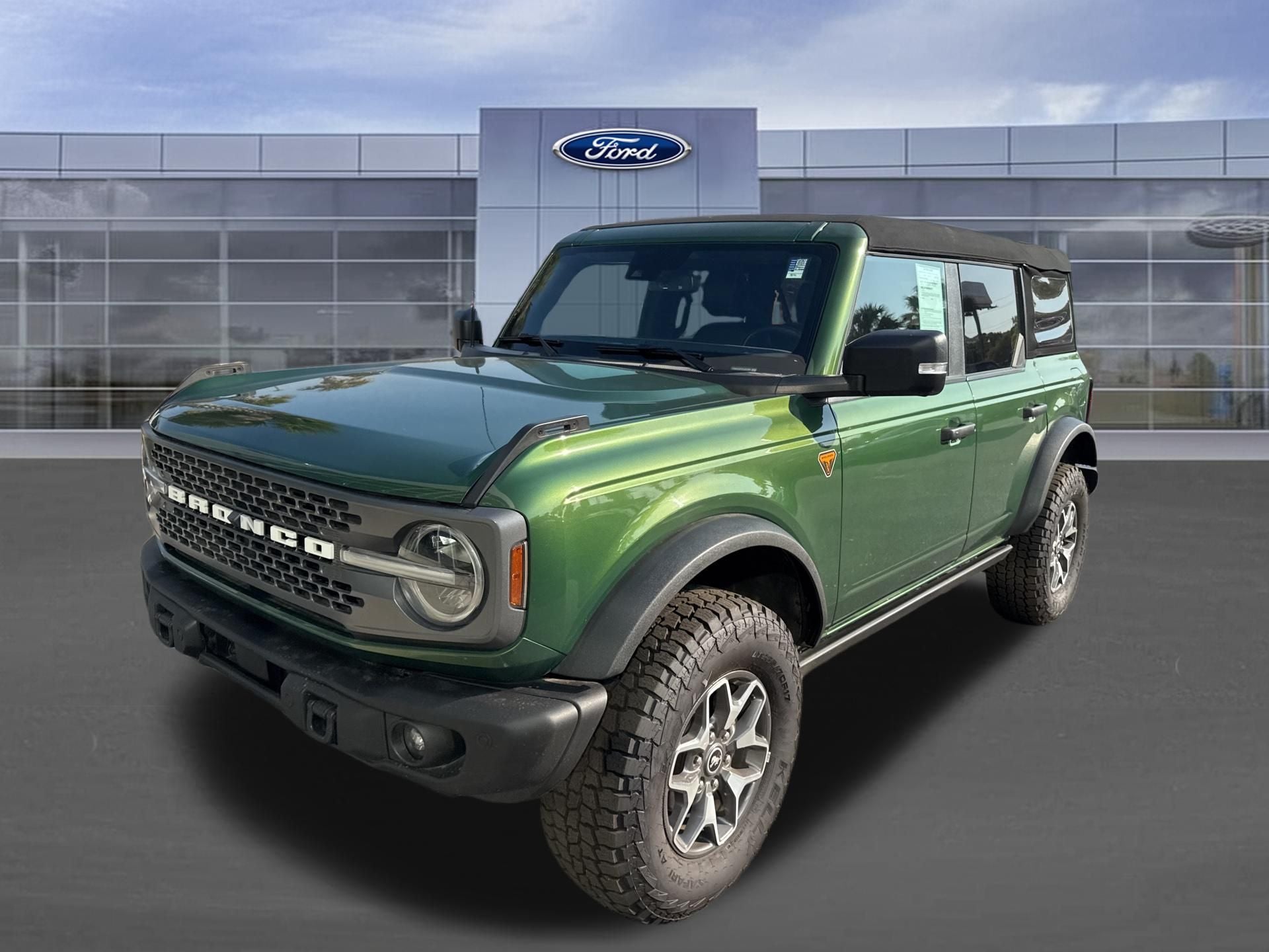 2023 Ford Bronco Badlands