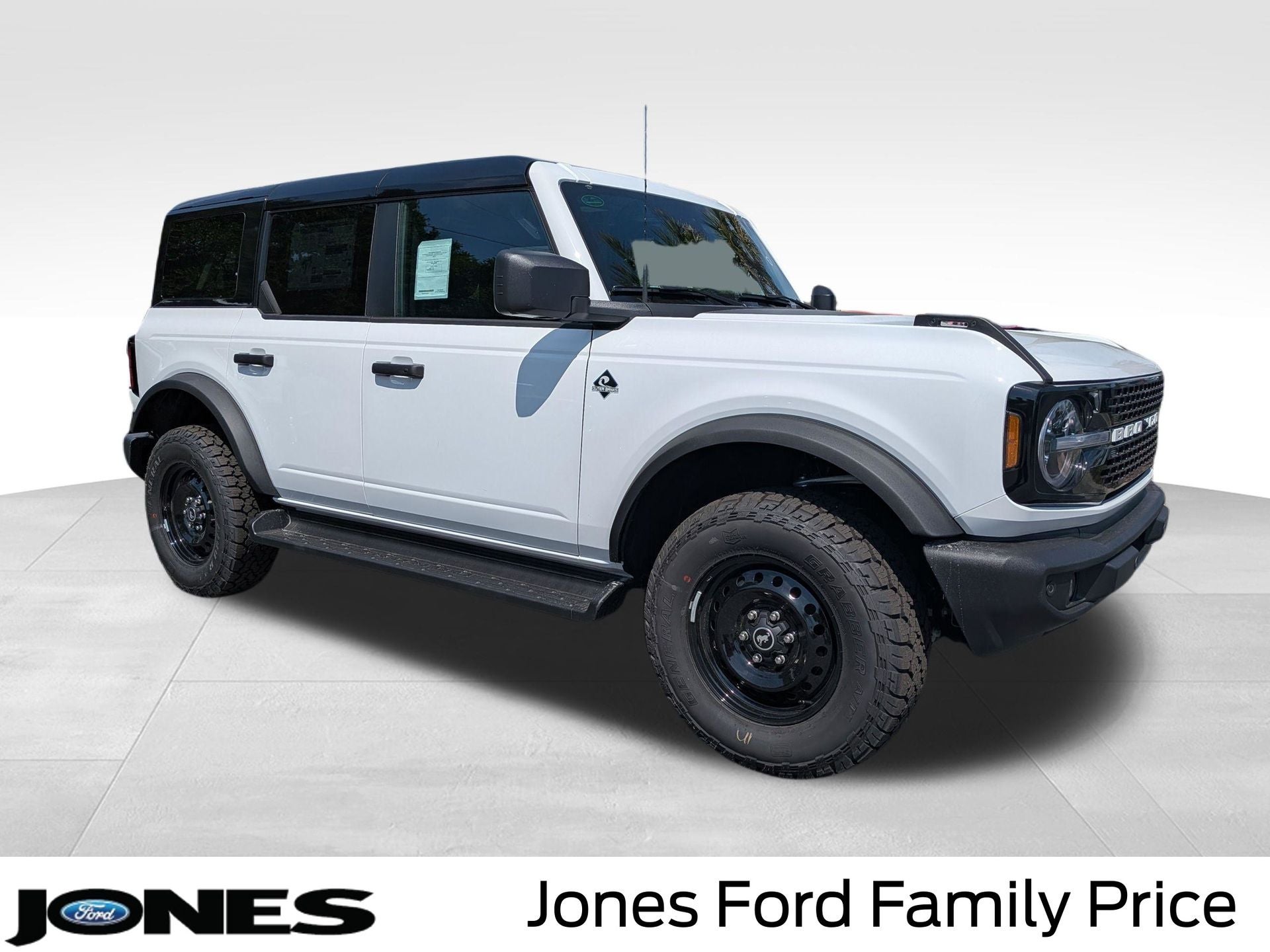 2026 Ford Bronco Outer Banks®