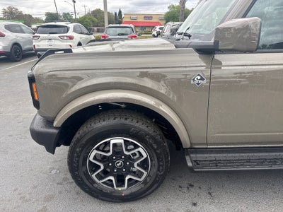 2026 Ford Bronco Outer Banks®