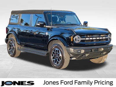 2025 Ford Bronco Outer Banks®