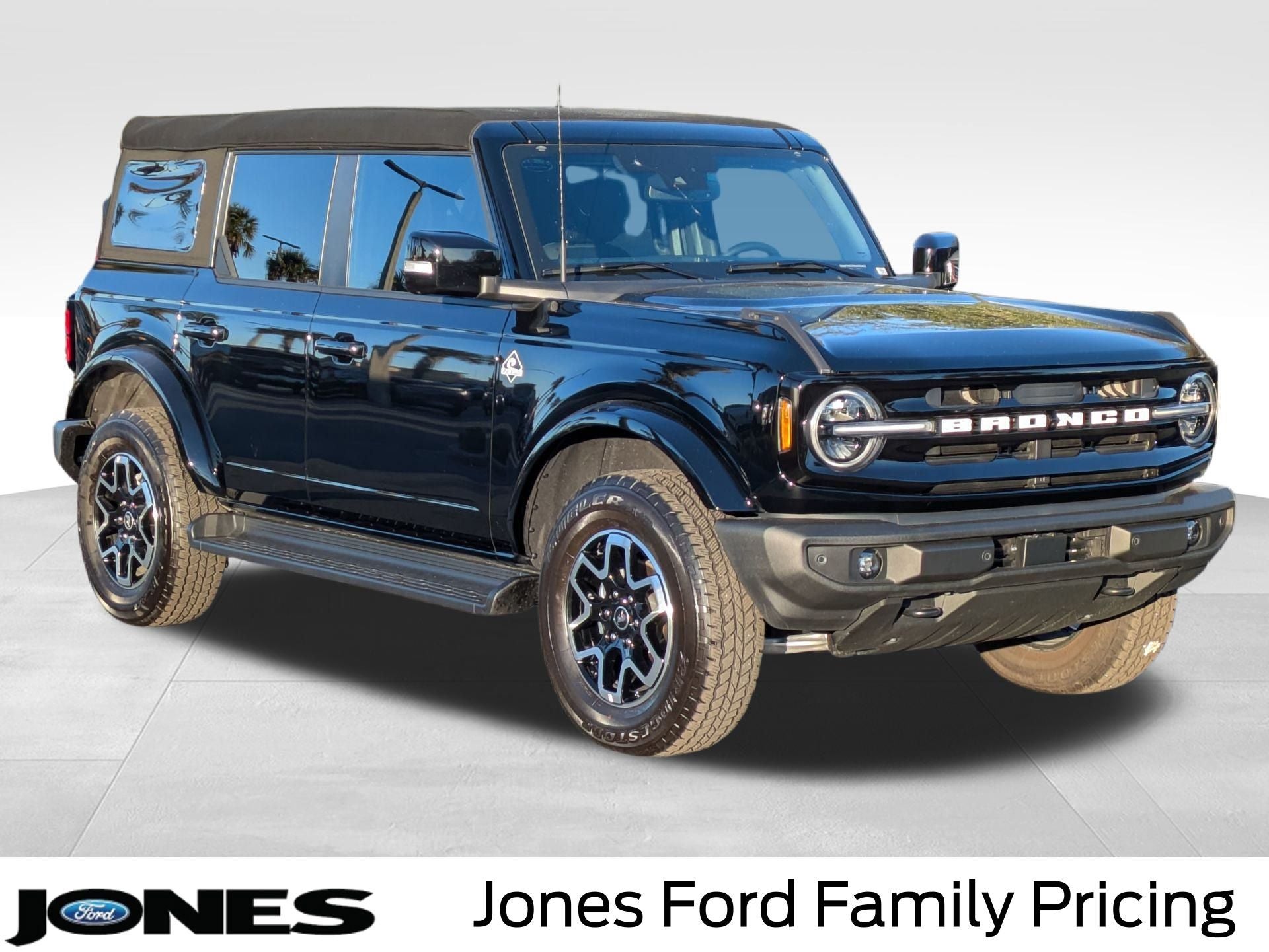 2025 Ford Bronco Outer Banks®