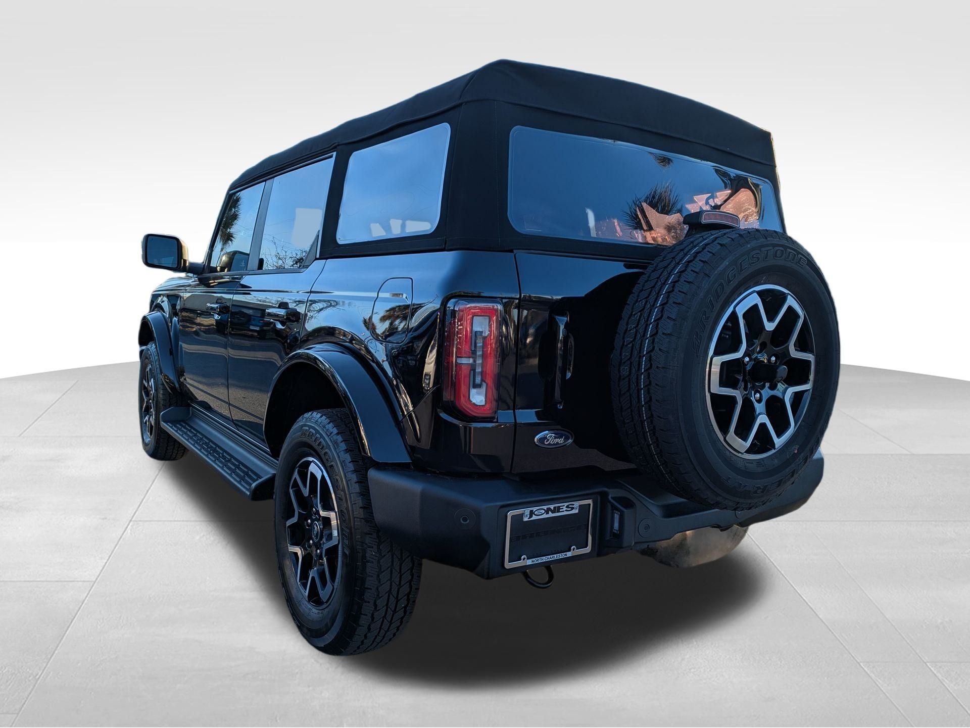 2025 Ford Bronco Outer Banks®