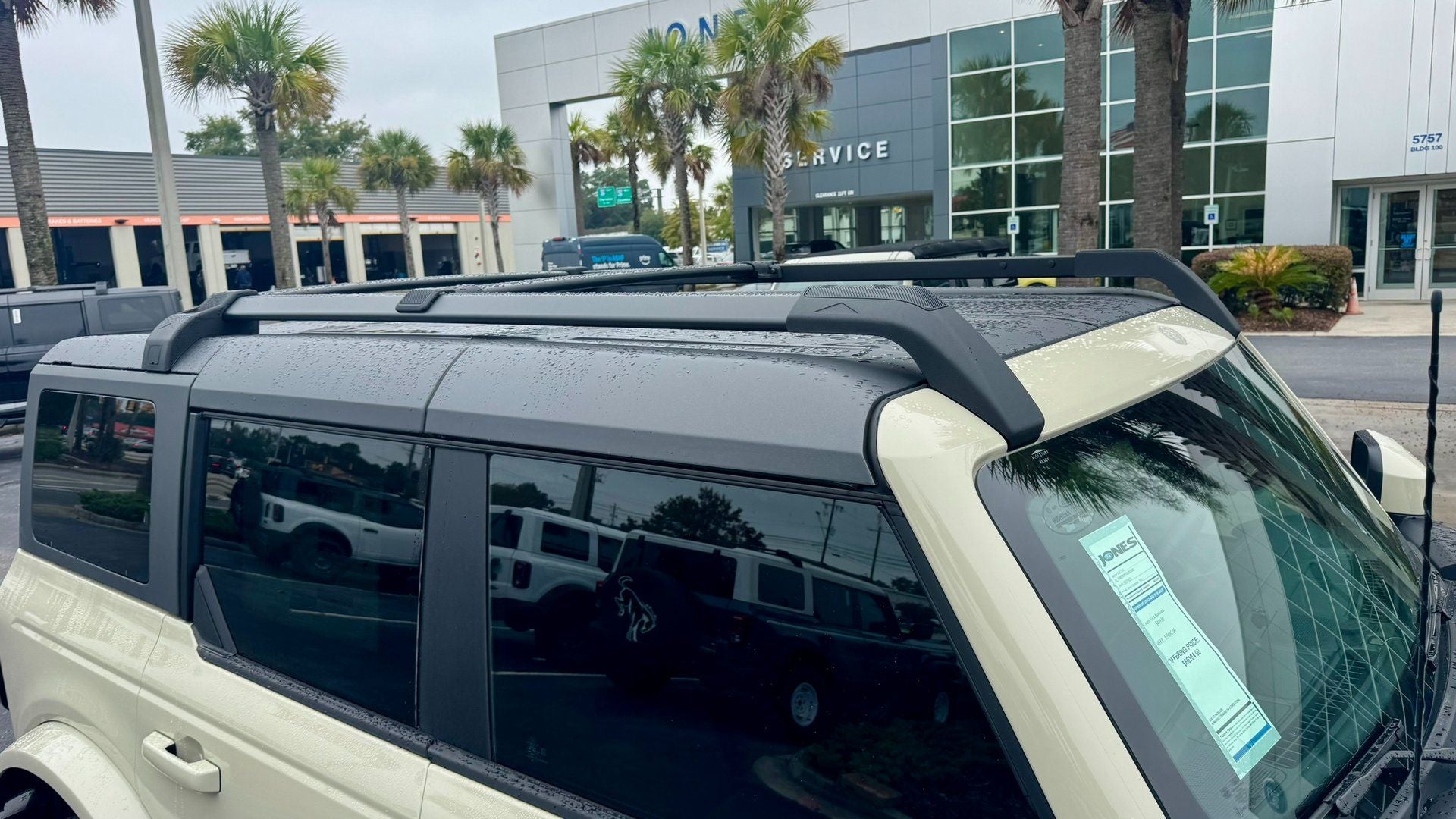 2025 Ford Bronco Outer Banks®