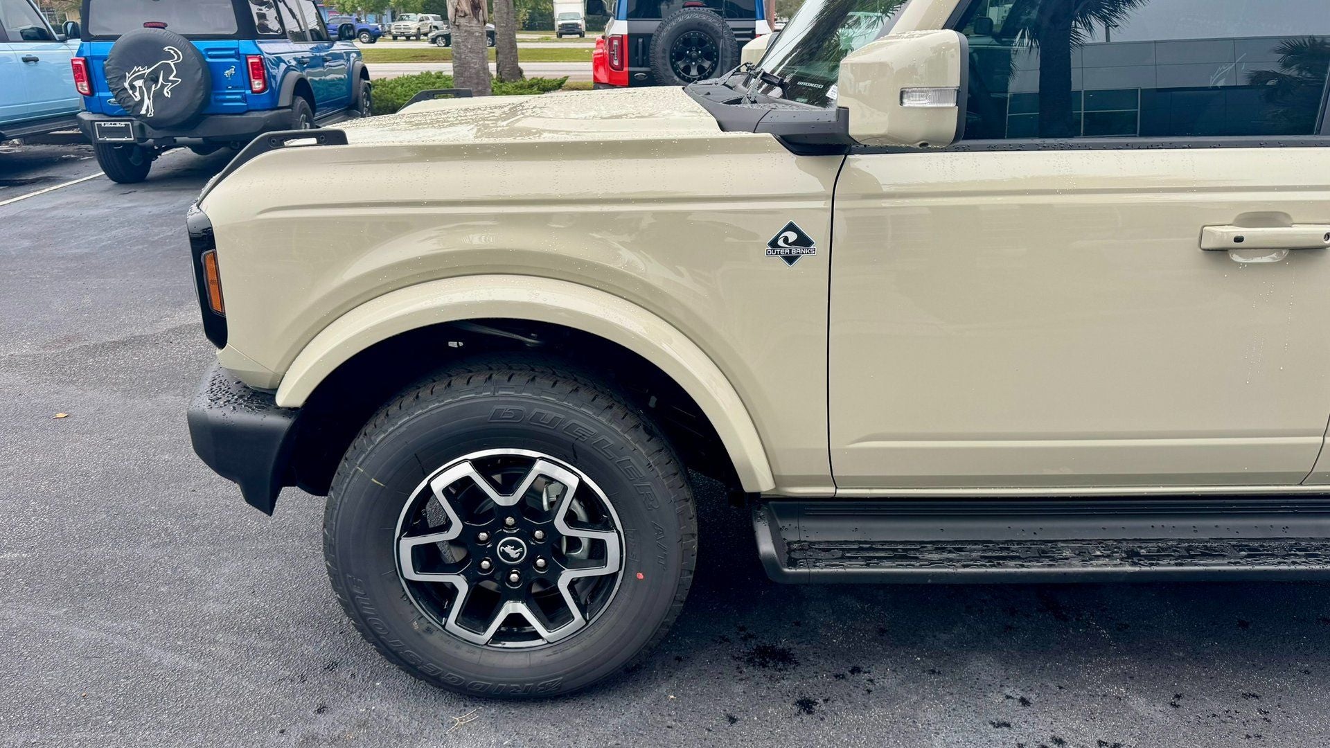 2025 Ford Bronco Outer Banks®