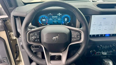 2025 Ford Bronco Outer Banks®