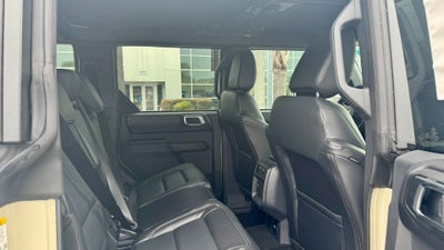 2025 Ford Bronco Outer Banks®