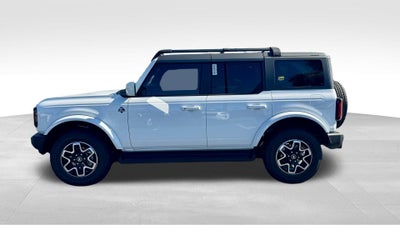 2025 Ford Bronco Outer Banks®