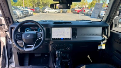 2025 Ford Bronco Outer Banks®