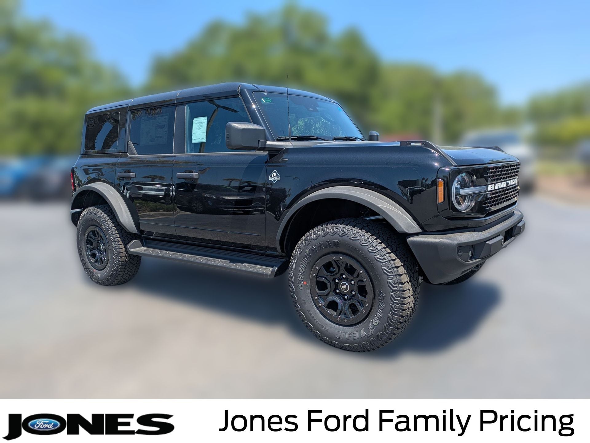 2026 Ford Bronco Outer Banks®