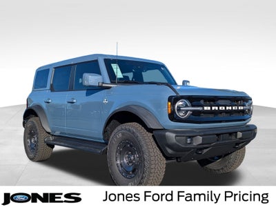 2025 Ford Bronco Outer Banks®
