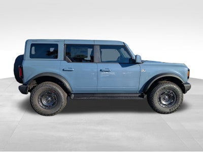 2025 Ford Bronco Outer Banks®