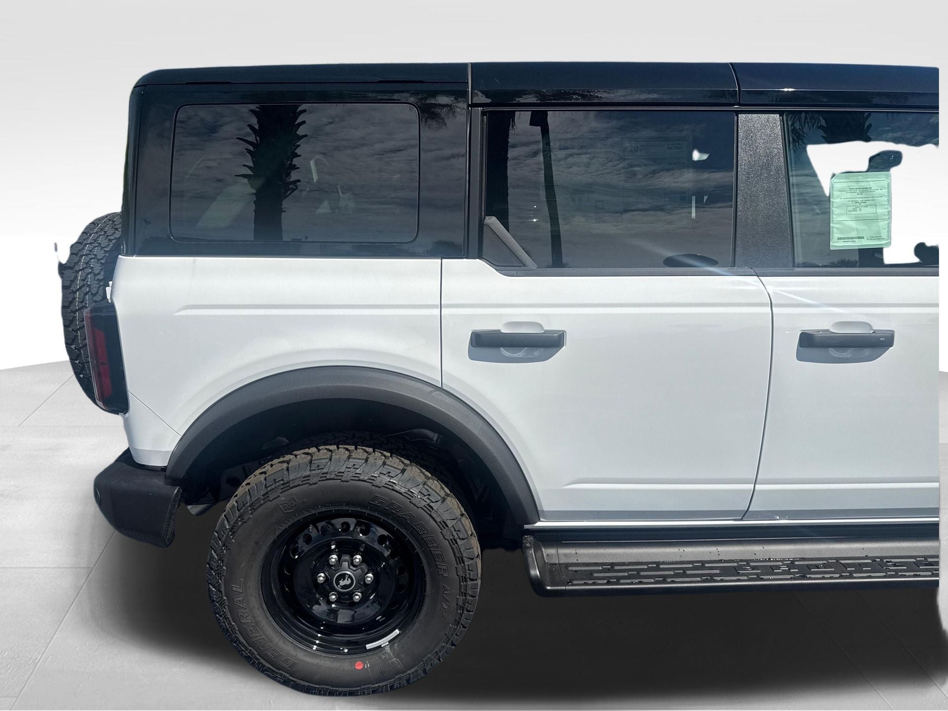2026 Ford Bronco Outer Banks®