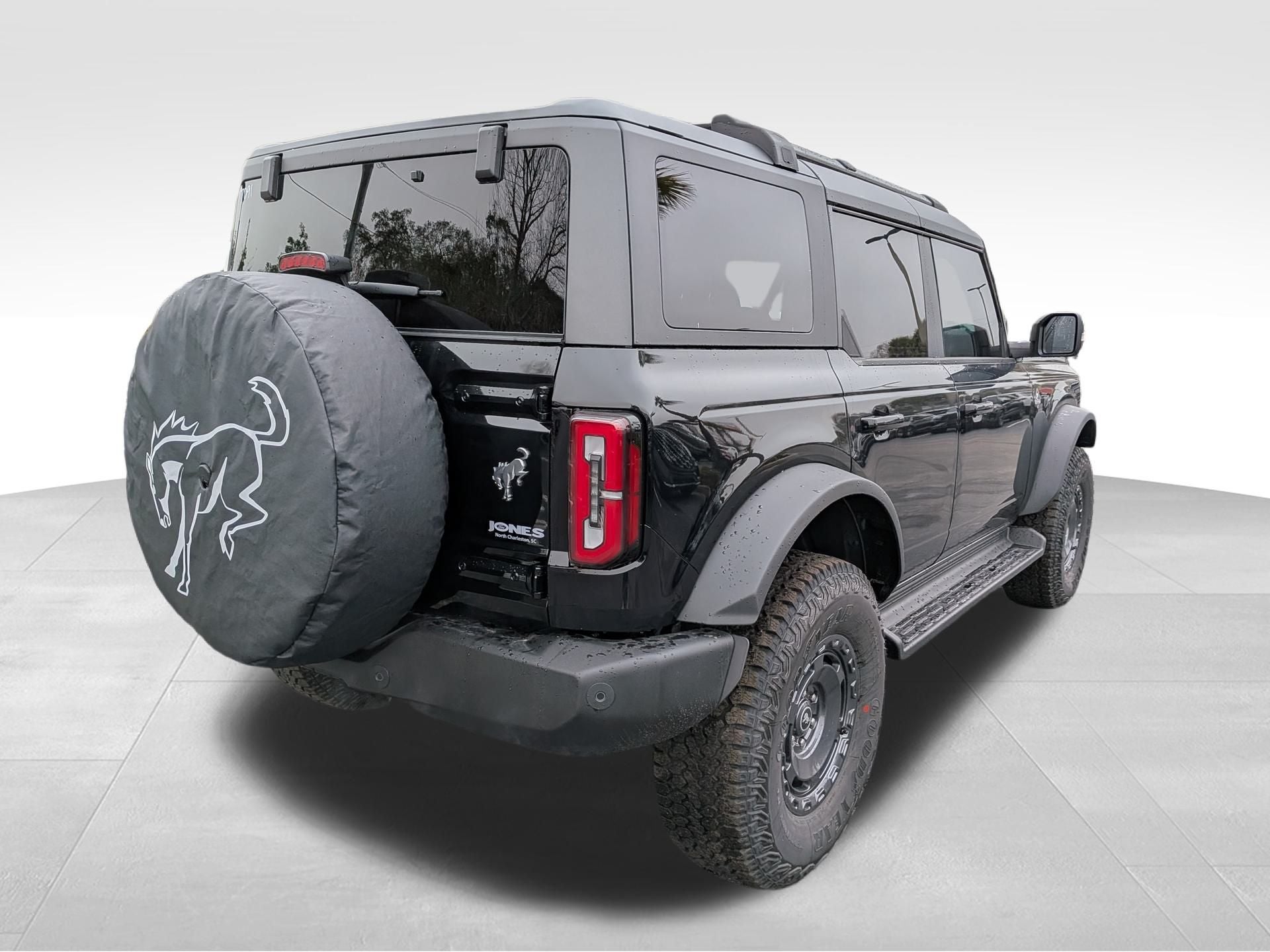 2025 Ford Bronco Outer Banks®