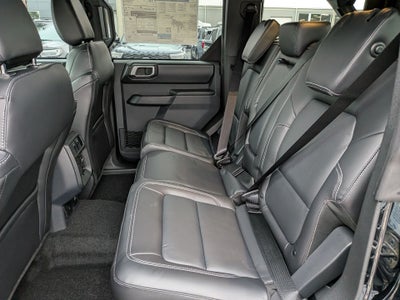 2025 Ford Bronco Outer Banks®