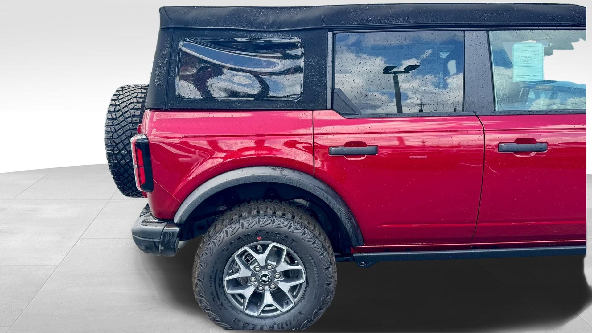 2025 Ford Bronco Badlands®