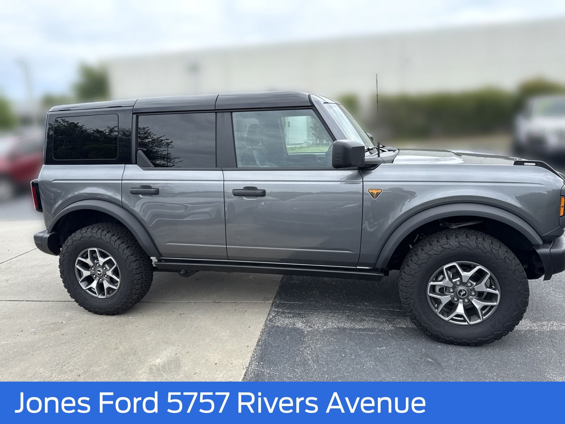 2025 Ford Bronco Badlands