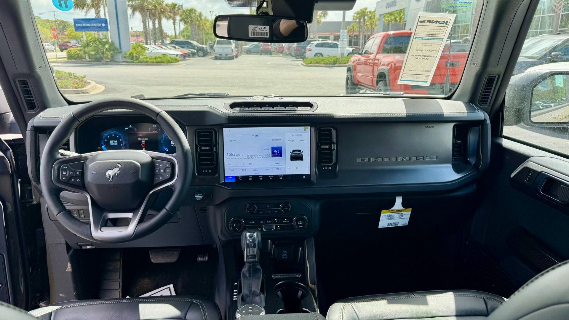 2025 Ford Bronco Badlands®