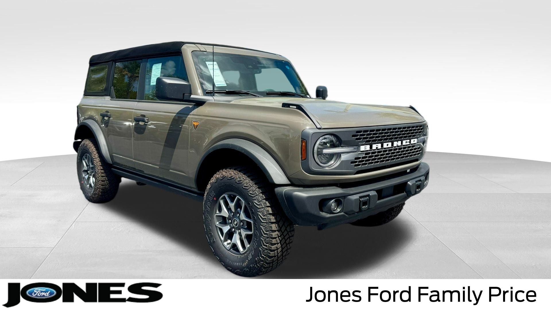 2025 Ford Bronco Badlands®