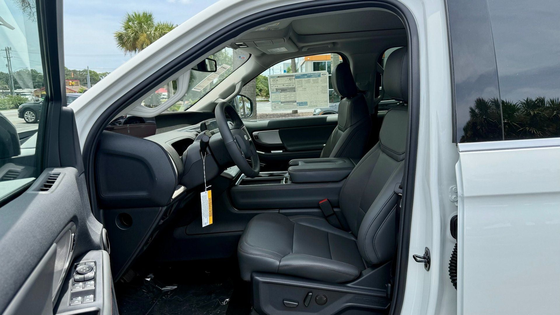 2025 Ford Expedition Max Active MAX