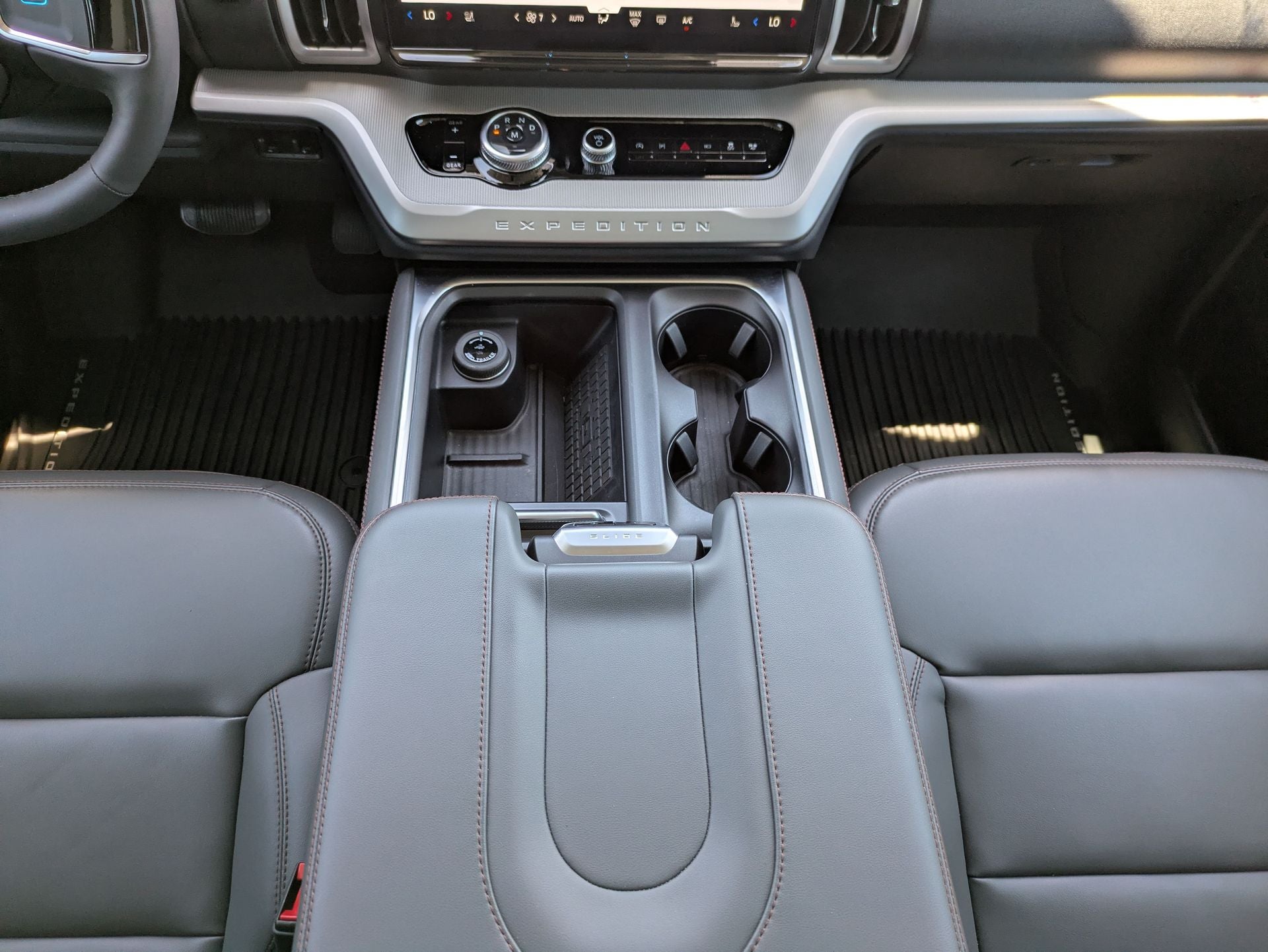 2025 Ford Expedition Max Active MAX