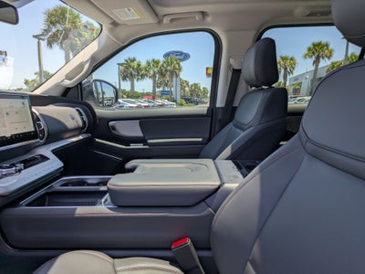 2025 Ford Expedition Max Active MAX