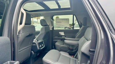 2025 Ford Expedition Max Active MAX