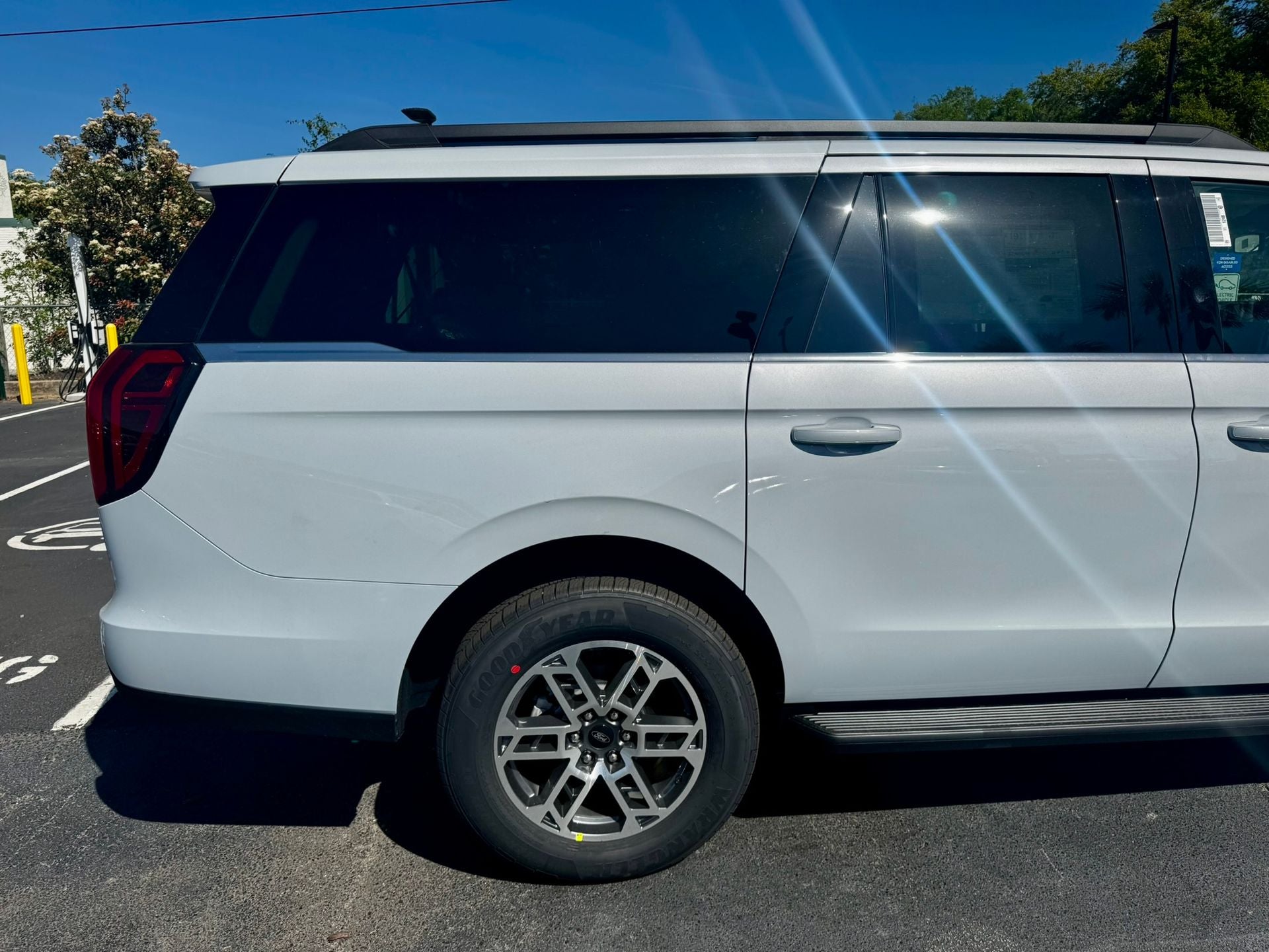 2026 Ford Expedition Max MAX Active