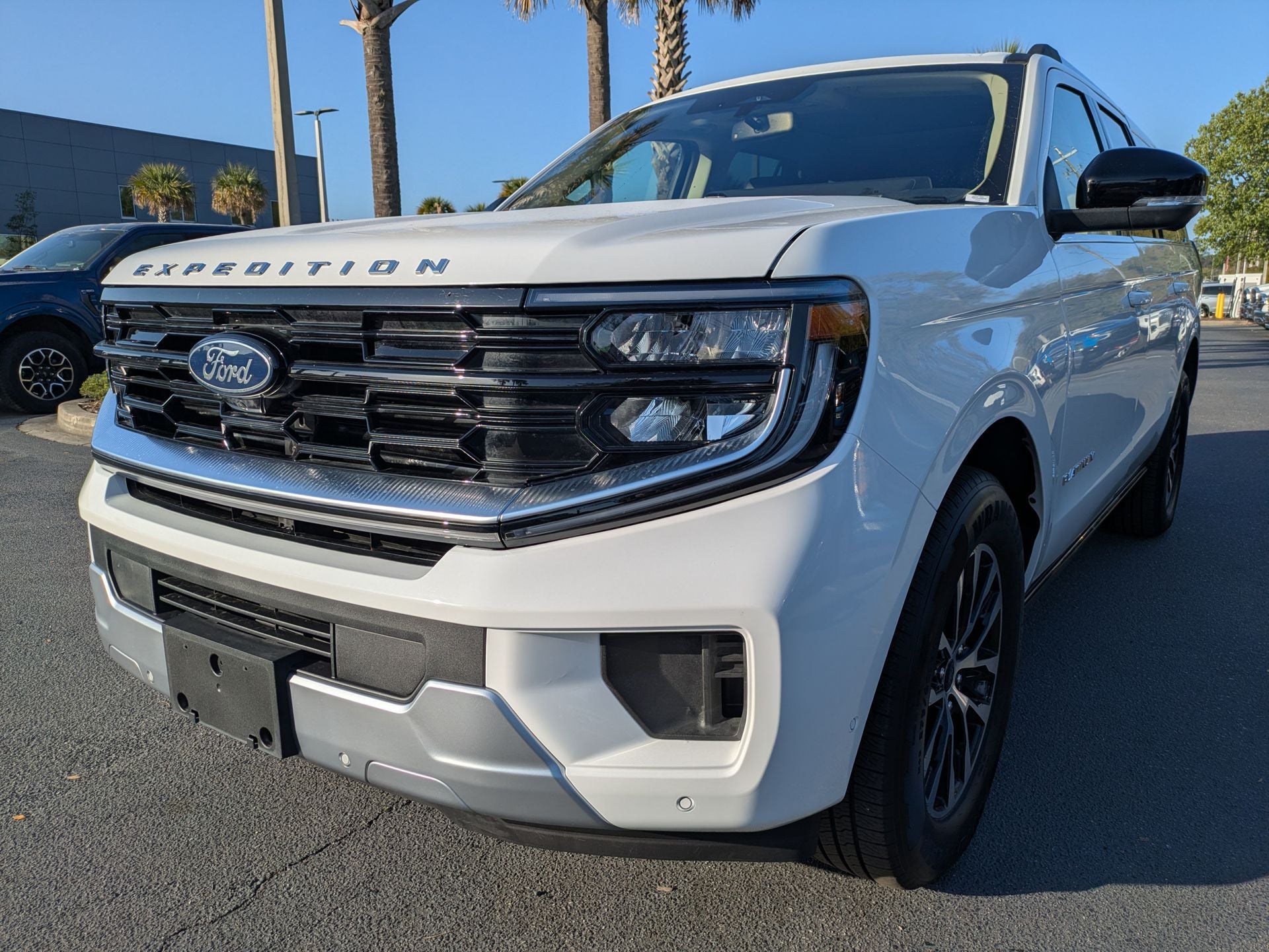2025 Ford Expedition Max Platinum