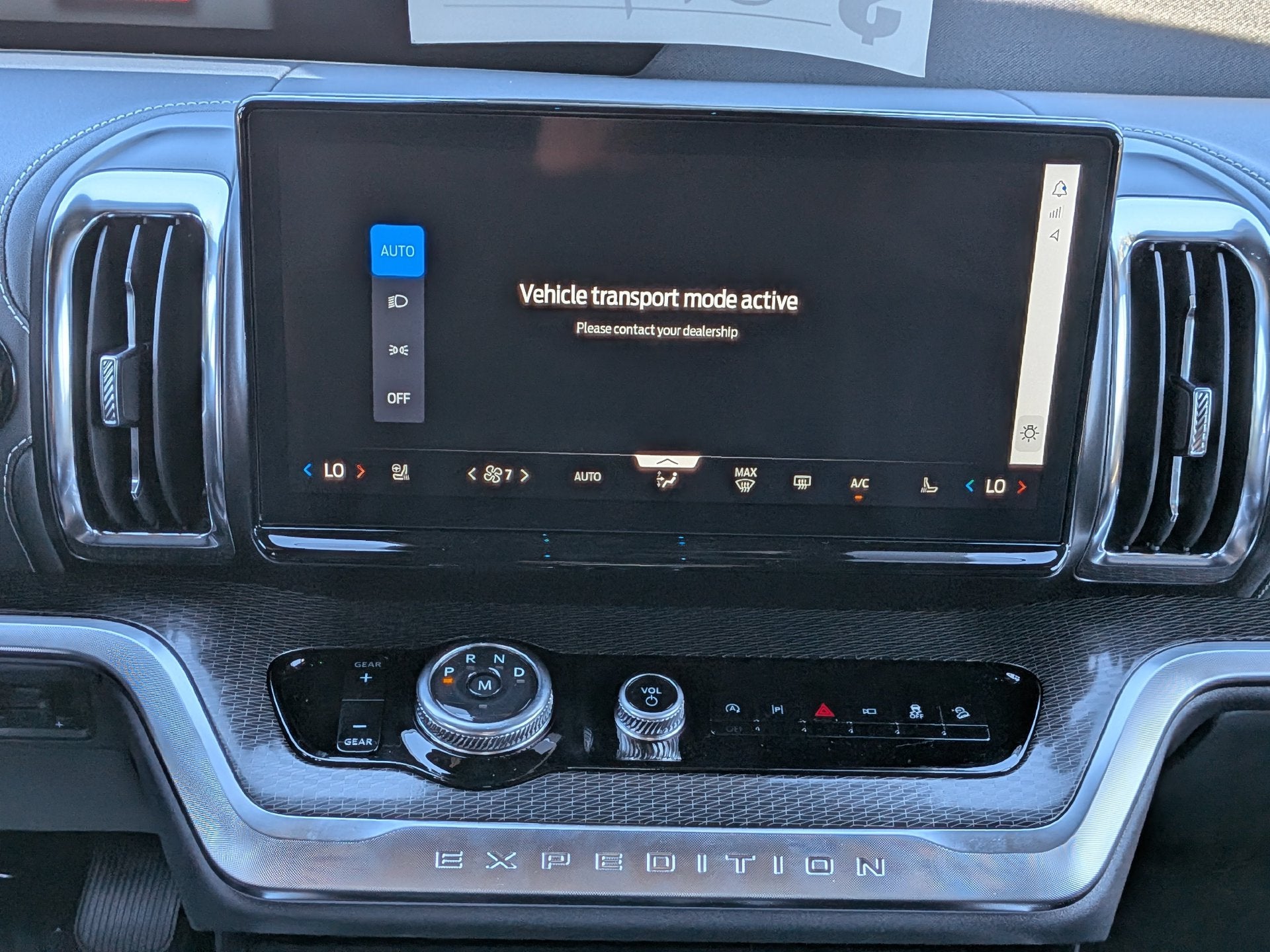 2027 Ford Expedition Max MAX Platinum