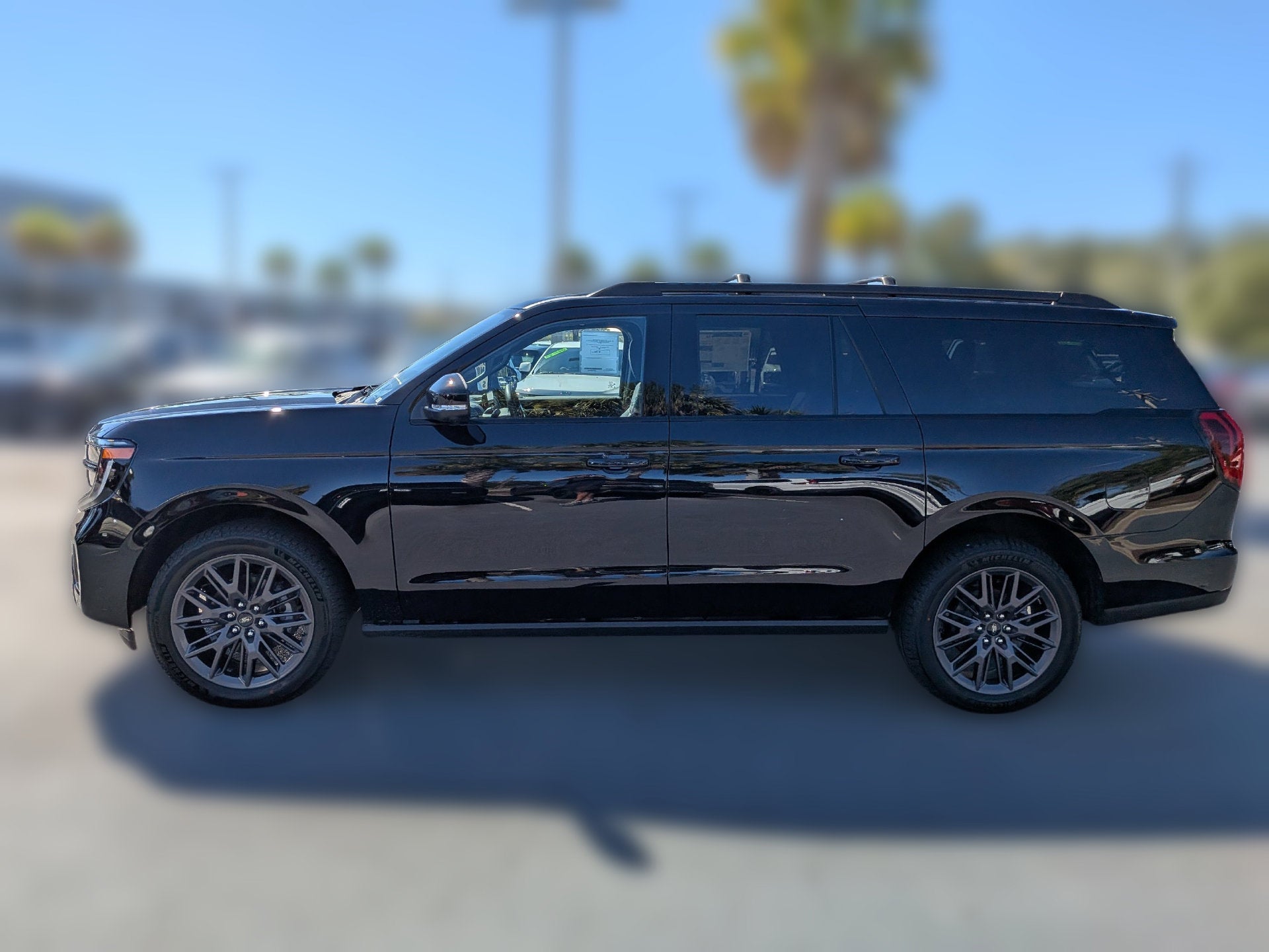 2027 Ford Expedition Max MAX Platinum