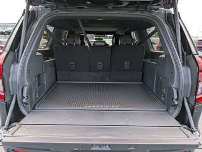 2027 Ford Expedition Max MAX Platinum