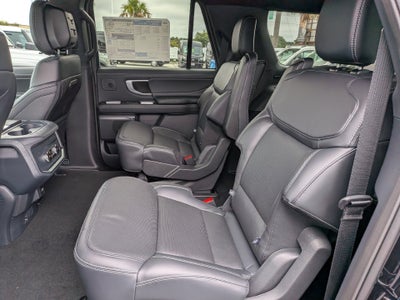 2027 Ford Expedition Max MAX Platinum