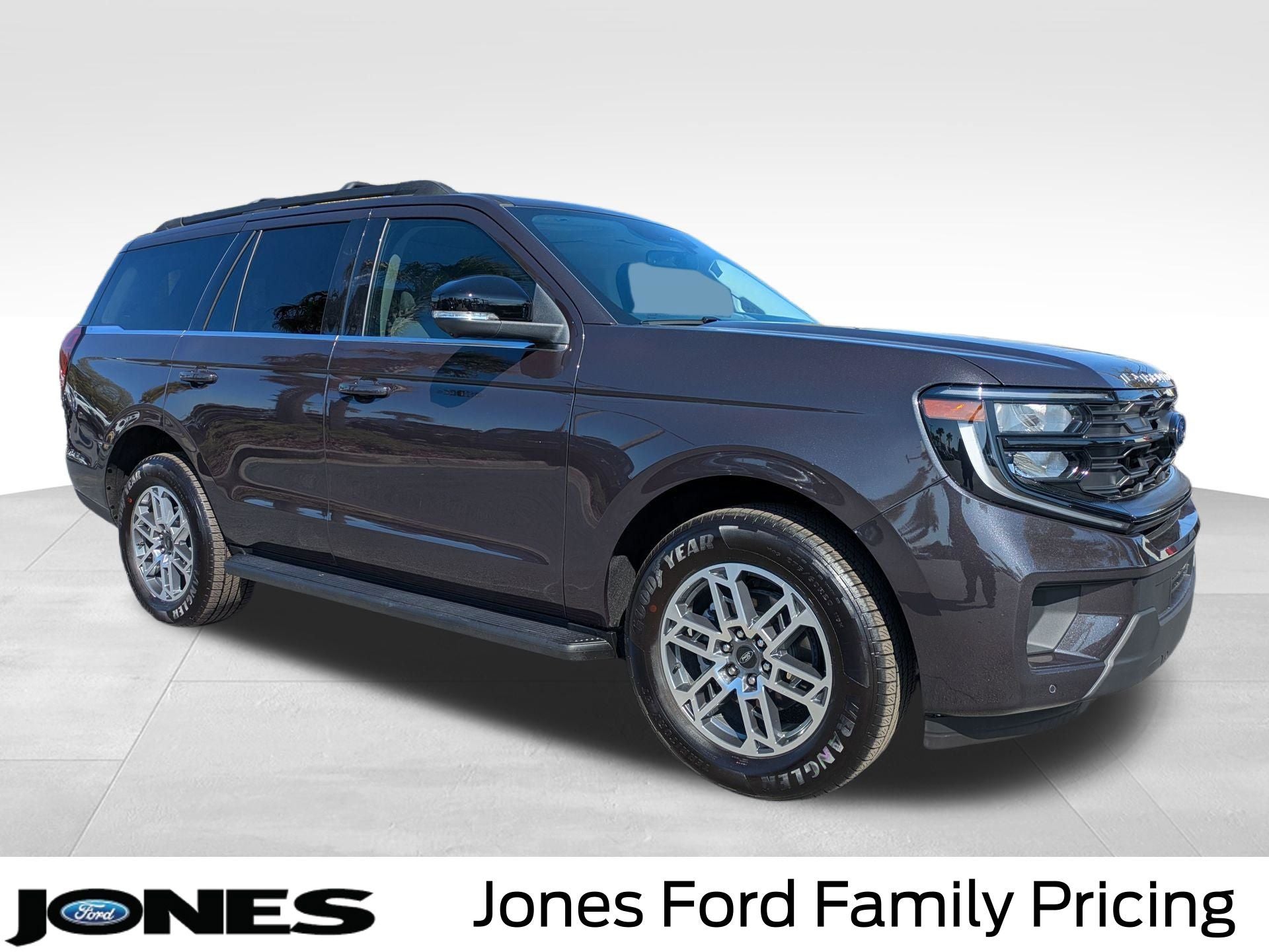 2025 Ford Expedition Active