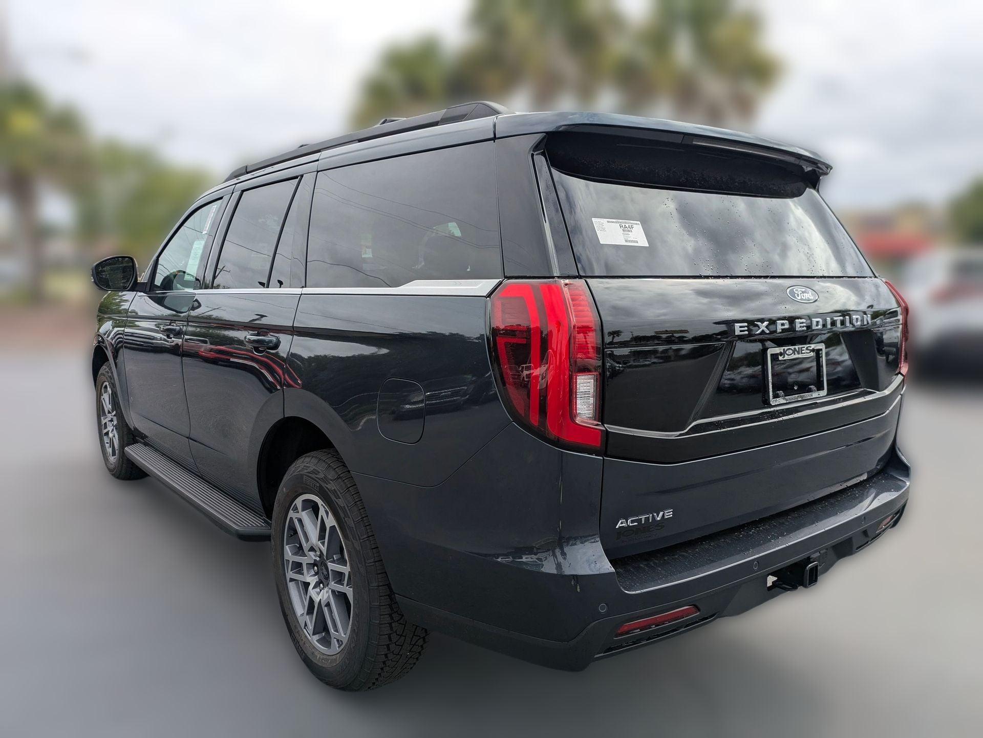 2026 Ford Expedition Active