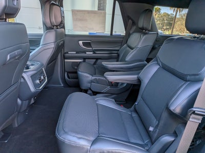 2026 Ford Expedition Platinum®