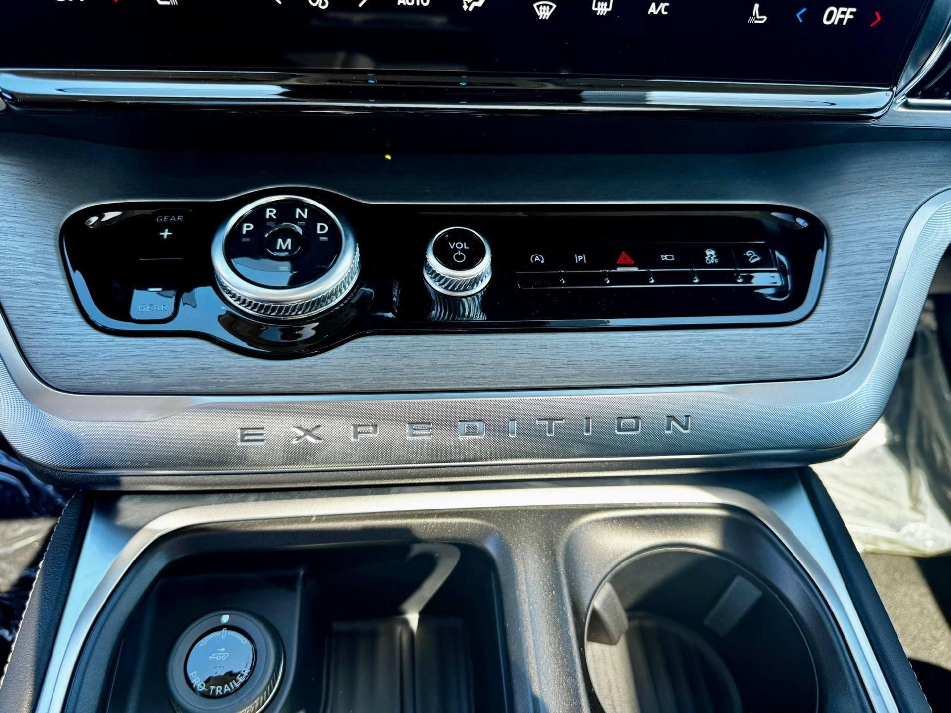 2026 Ford Expedition Platinum®