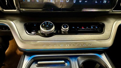 2026 Ford Expedition Platinum®