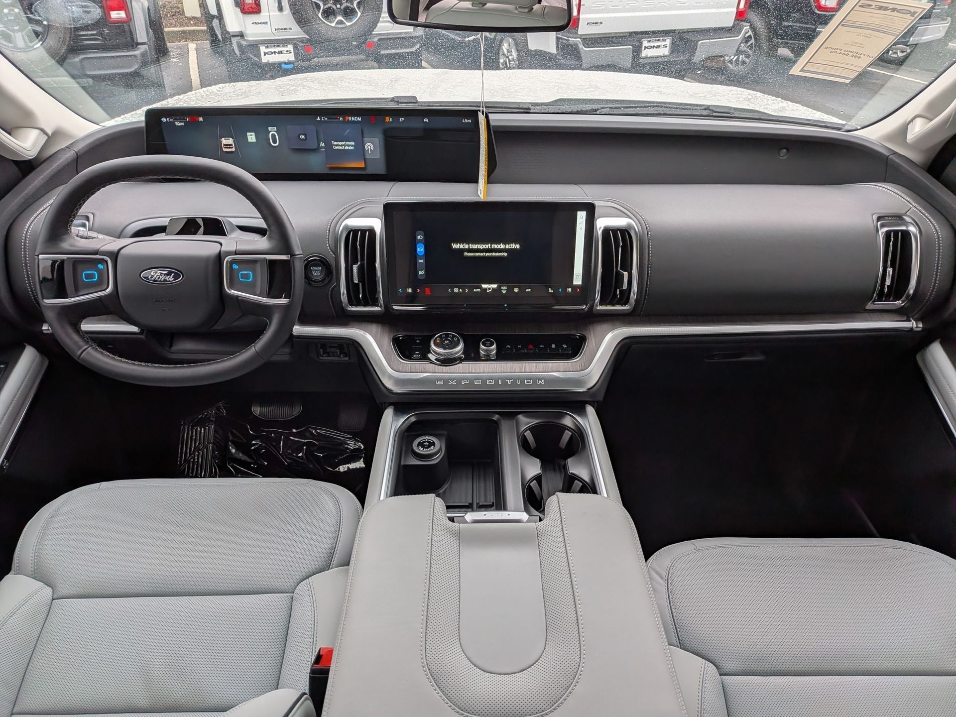 2026 Ford Expedition Platinum®