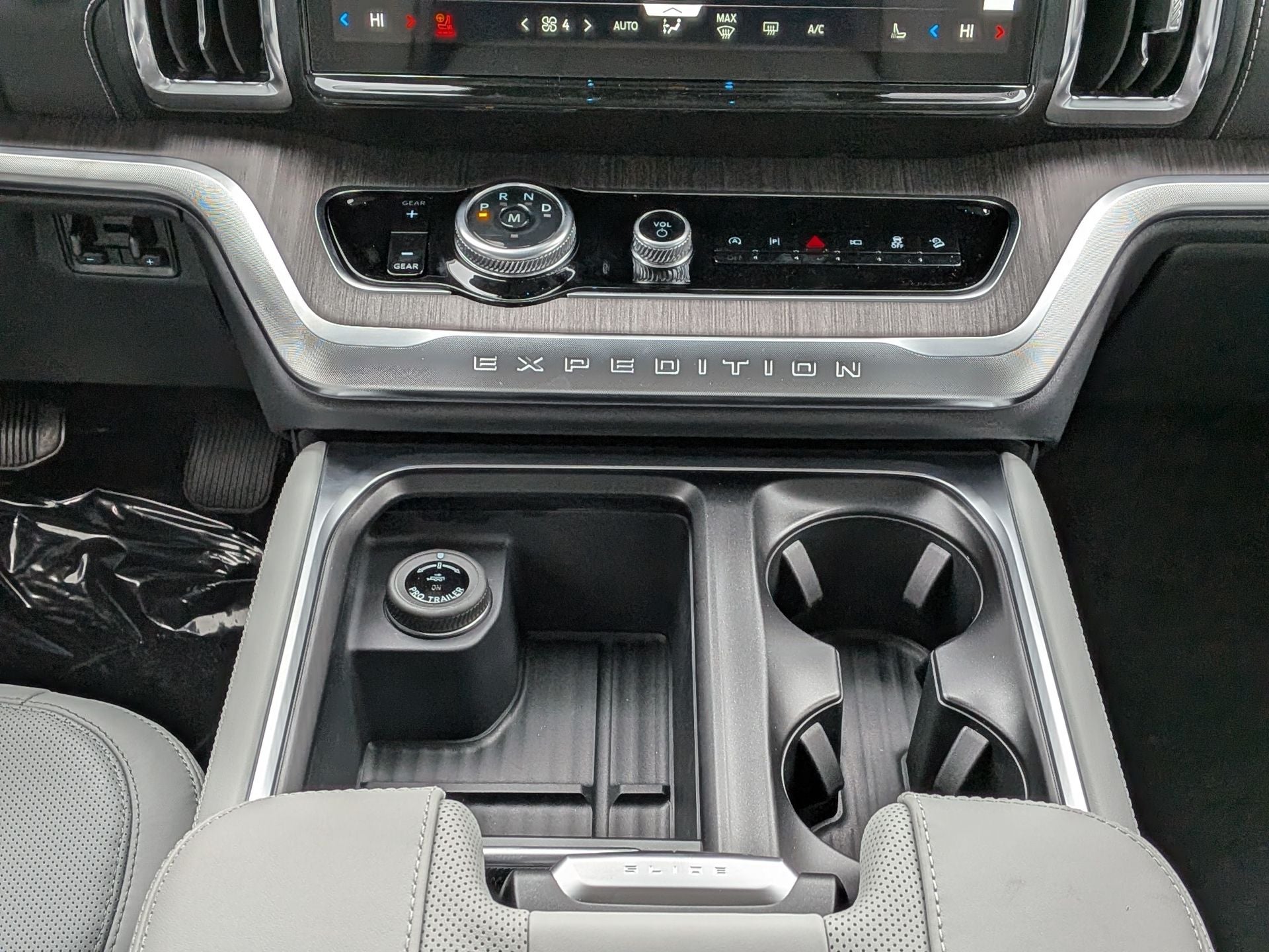 2026 Ford Expedition Platinum®