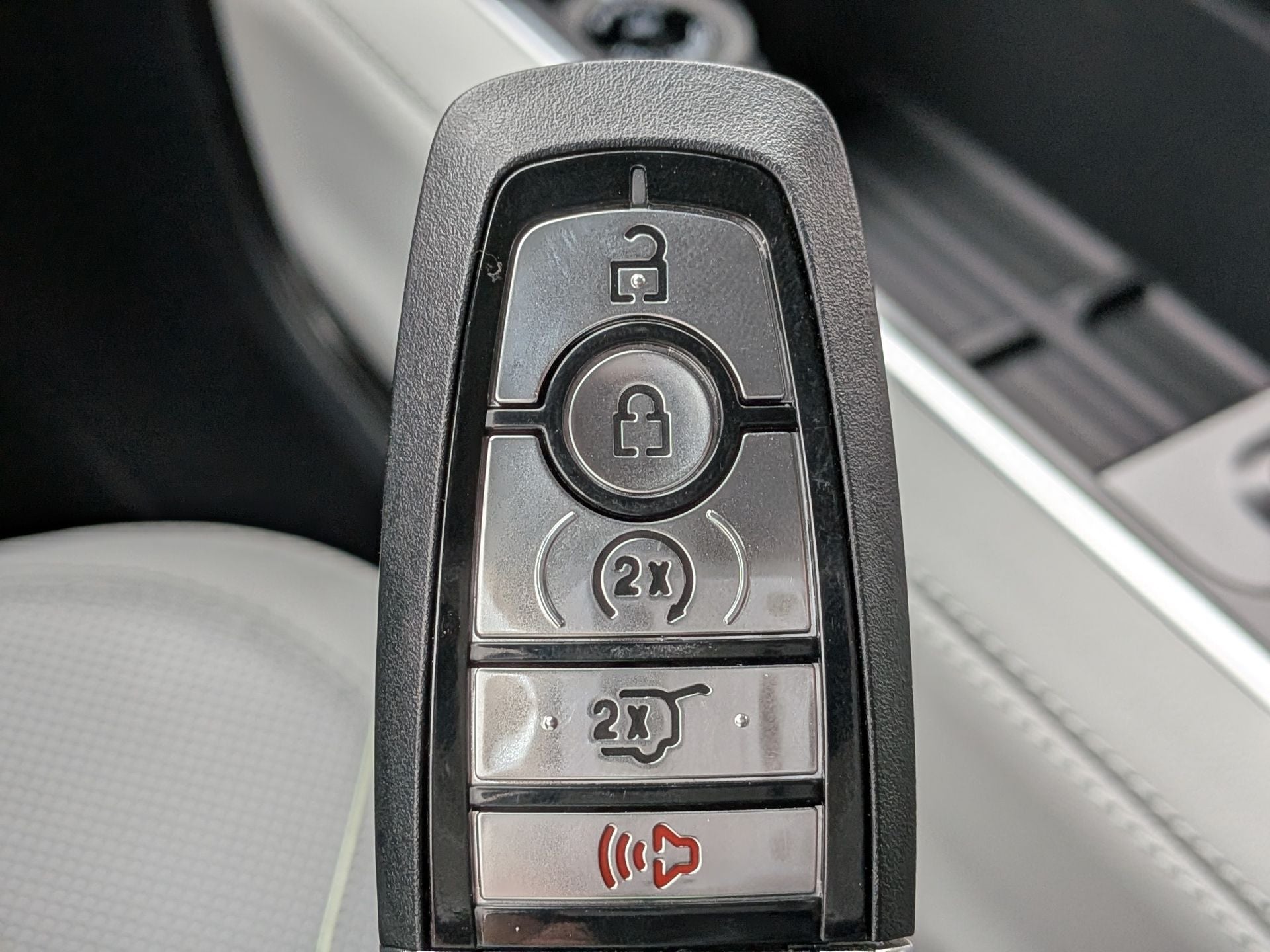 2026 Ford Expedition Platinum®