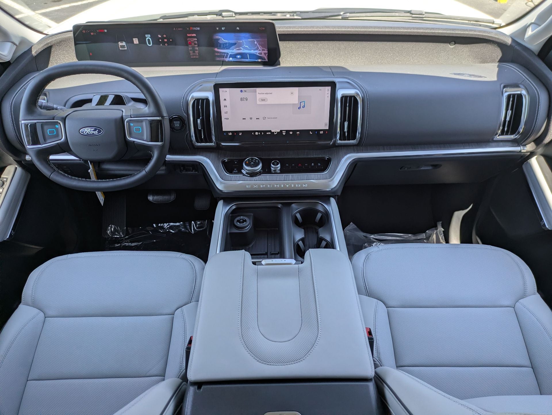 2026 Ford Expedition Platinum®