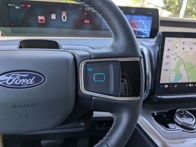 2026 Ford Expedition Platinum®