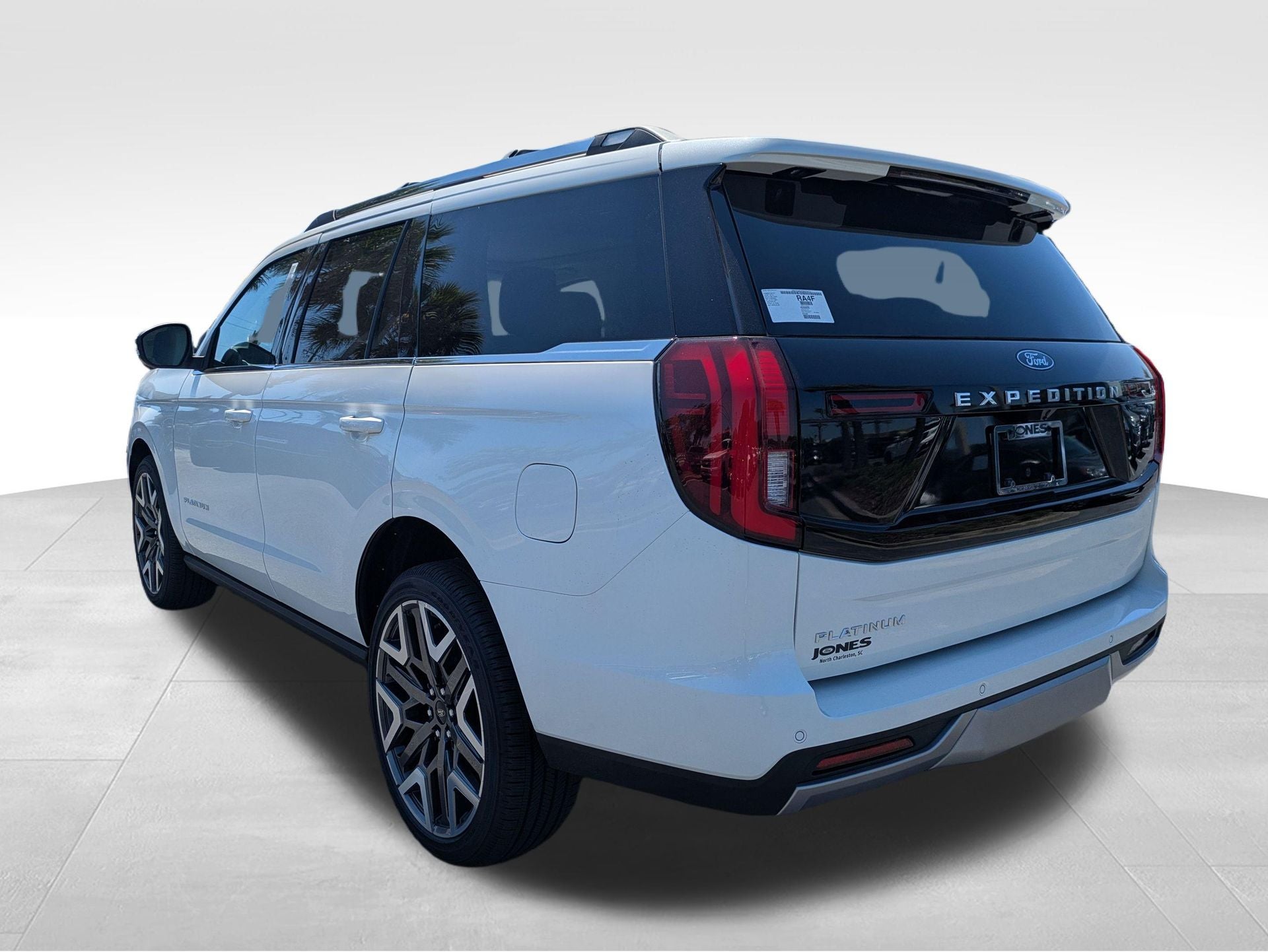 2026 Ford Expedition Platinum®