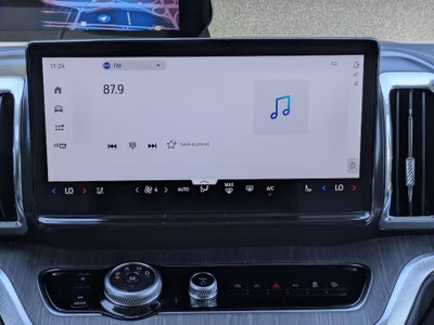 2026 Ford Expedition Platinum®