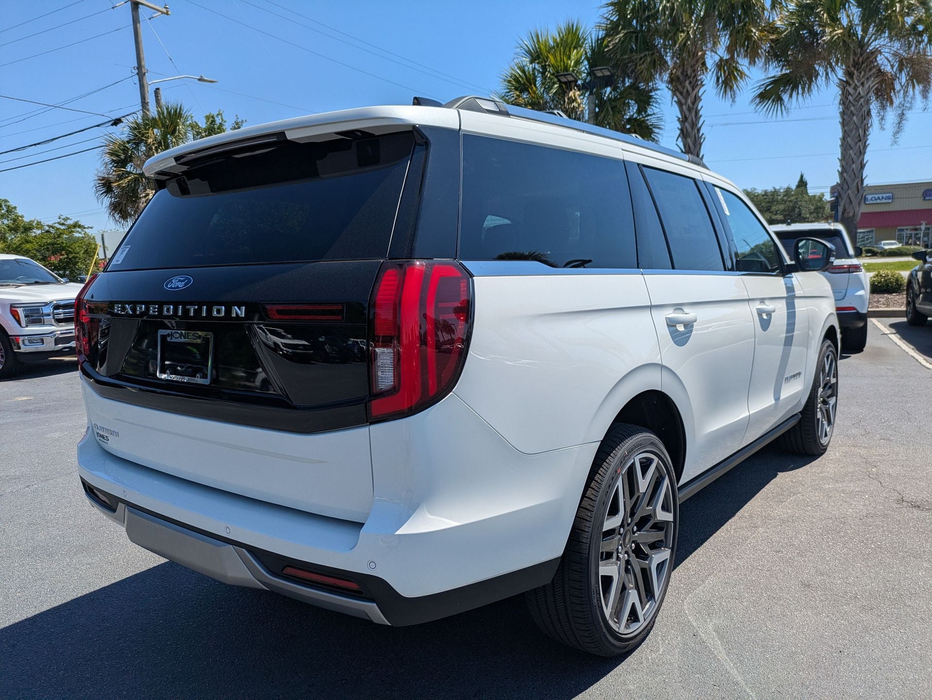 2026 Ford Expedition Platinum®