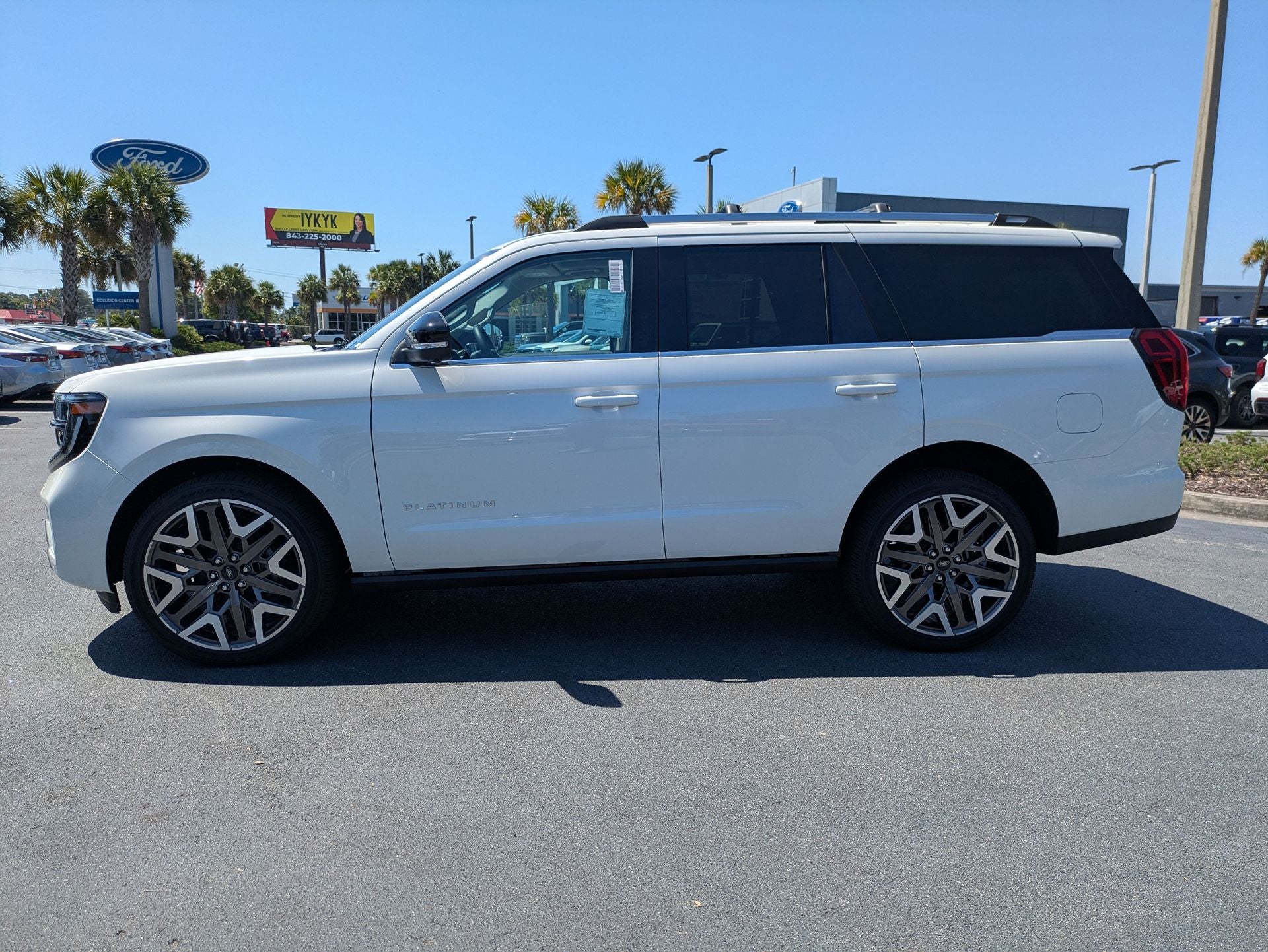 2026 Ford Expedition Platinum®