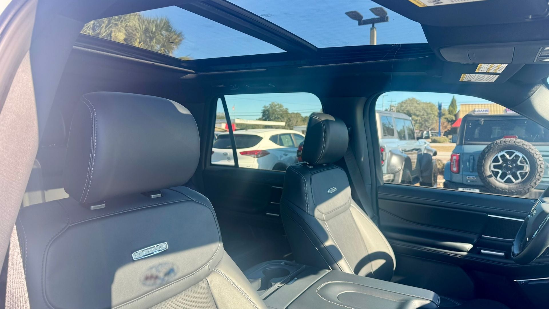 2025 Ford Expedition Platinum®