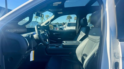 2025 Ford Expedition Platinum®