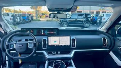 2026 Ford Expedition Platinum®